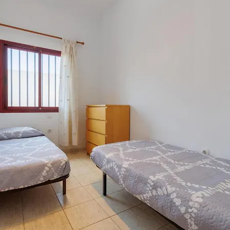 Cozy In With Kitchen Apartman *